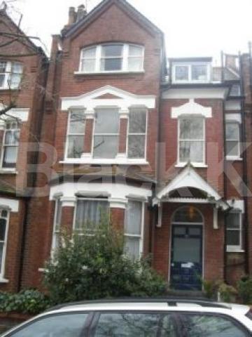 			Studio Apartment, 1 bath, 1 reception Studio			 Jacksons Lane, HIGHGATE